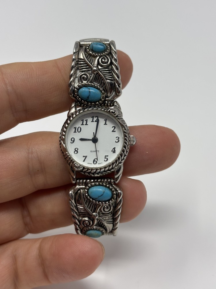 Vintage Avon Western Stretch Watch Women Silver Tone w/Faux Turquoise Stones