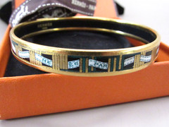 Vintage Hermes Paris Gold Enamel Bangle Bracelet with Box – Size 66 (KB-14)