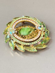Vintage Verified JULIANA D&E BOOK SET Green Striped Crest Brooch & Earring Set