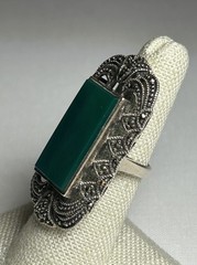 Huge Vintage Art Deco 925 Sterling Silver Green Marcasite Gemstone Ring