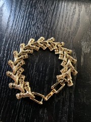 Vintage Marvella Textured Gold Tone Chevron Panel Bracelet