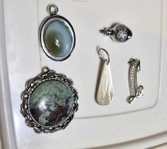 Lot Of 5 Mixed Pendants Gold And Silver Tone Natural Stone Shell Rhinestone