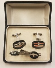 Vintage Japanese Cufflinks & Tie Bar Boxed Set Real pearl & Coral ~estate