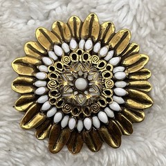 Vintage Sunflower Brooch Brooch Milk Glass Gold Tone Intricate 1.5″
