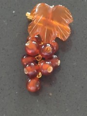 Vintage Russian Gold Filled Amber Leaf Grape Cluster Brooch Pin F227