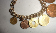 Vintage 1950/60’s Foreign Coin Bracelet 10 Coins E. Africa, India, Pakistan, Por