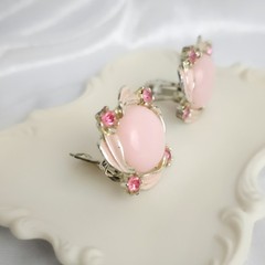 Vtg Pink Thermoset Flower Clip Earrings Rhinestone Gold Tone MCM Ribbon Cabochon