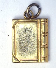 Antique Vintage 10k Yellow Gold Book Locket Pendant Charm Fob #Z204
