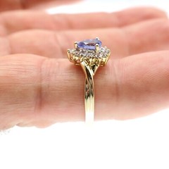 Classic 14k Solid Yellow Gold Natural Tanzanite and Diamond HALO Ring Size 7