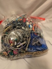 10 Lb Of Costume Jewelry Some New Mostly Vintage
