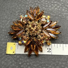 Vintage Juliana Gold Tone Faux Amber AB Rhinestone Starburst Flower Brooch Pin