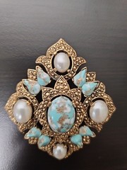 VTG 1968 Sarah Coventry Remembrance Signed Gold Tone Brooch Pin J10 EUC