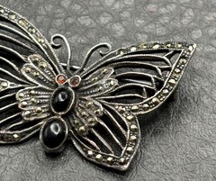 VTG Sterling Silver “IL” Maker Butterfly Brooch Marcasite Black Onyx Deco Style