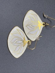 Vintage Laurel Burch Gold Tone Willow Branch Fan Cloisonné Dangle Earrings