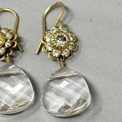 Clear Glass Bead Dangle Earring Faceted Teardrop Flower Rhinestone Gold Tone 1.5