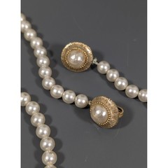 Vintage Faux Pearl Graduated Bead Necklace Double Hook Clasp 26in Retro