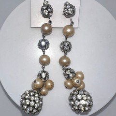 Vintage silver tone clear rhinestones faux pearls dangle drop clip on earrings