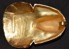 VTG King Tutankhamun Pendant Metropolitan Museum of Art Gold Tone Tut 1976 Egypt