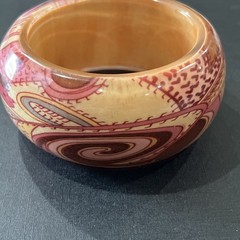 Vintage Bracelet 1.5 Inches By 2.5 In Diameter