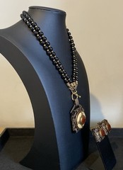 Vtg PATRICE Brass Carnelian Onyx Double Strand Bead Pendant Necklace Earring Set