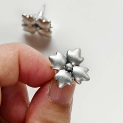 New Patricia Nash Minimalist Flower Stud Earrings Retro Women Everyday Jewelry