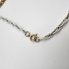 Vintage Gold & White Tone Enamel Choker Necklace 15.5″ Twisted Triple Link Chain