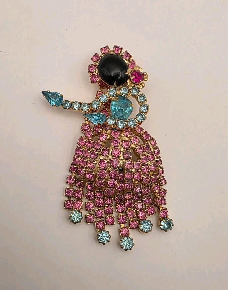 Vintage Unsigned Hobe Blue/Pink/Red Crystal Trembler Hula Dancer Brooch