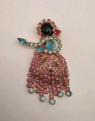 Vintage Unsigned Hobe Blue/Pink/Red Crystal Trembler Hula Dancer Brooch