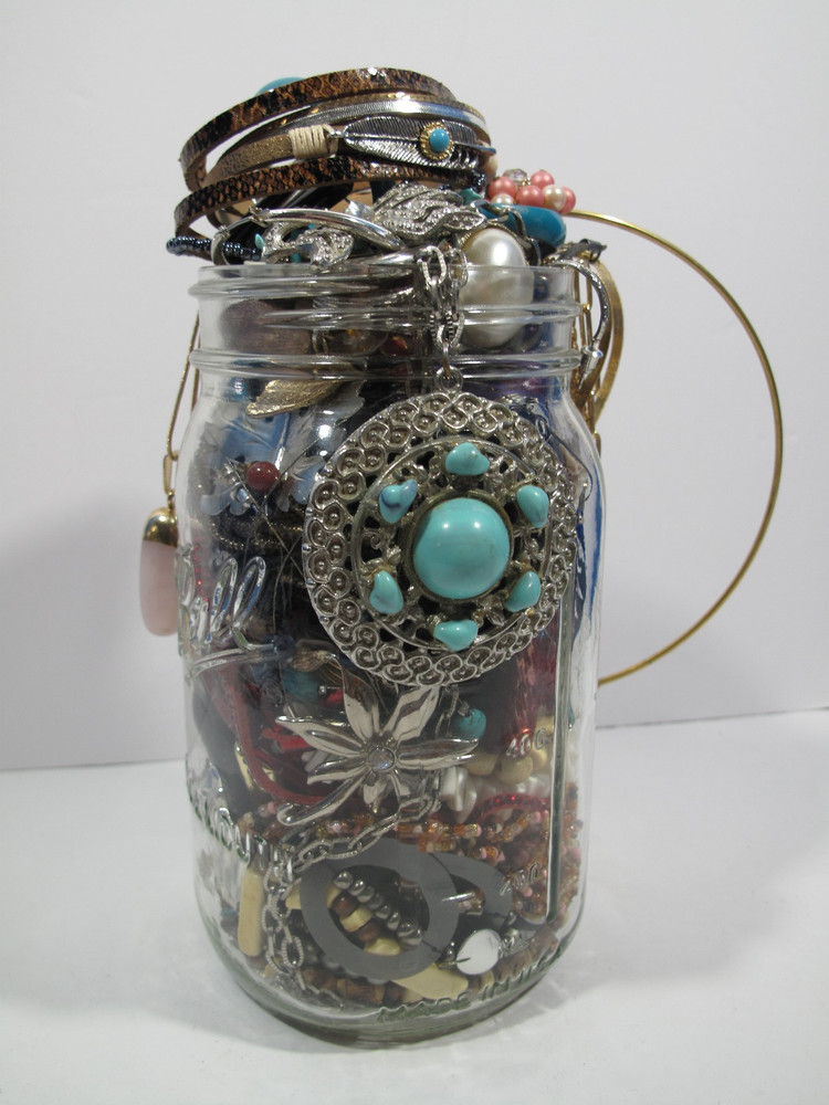 1.75 lbs Mystery Jewelry Lot VTG to Now All Wearable Necklaces~JAR NOT INCLUDED
