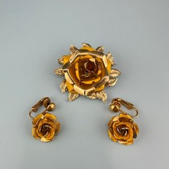 Vintage Yellow Enamel Flower Brooch Dangle Earrings Set Gold Tone Cabbage Rose