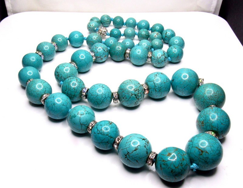 Vintage Turquoise Howlite Necklace BIG Bead Long Heavy