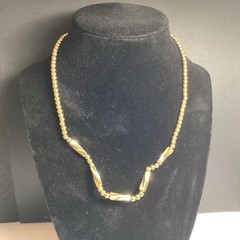 PRETTY 18” SIGNED NAPIER NECKLACE GOLDTONE ADJUSTABLE LENGTH STYLISH