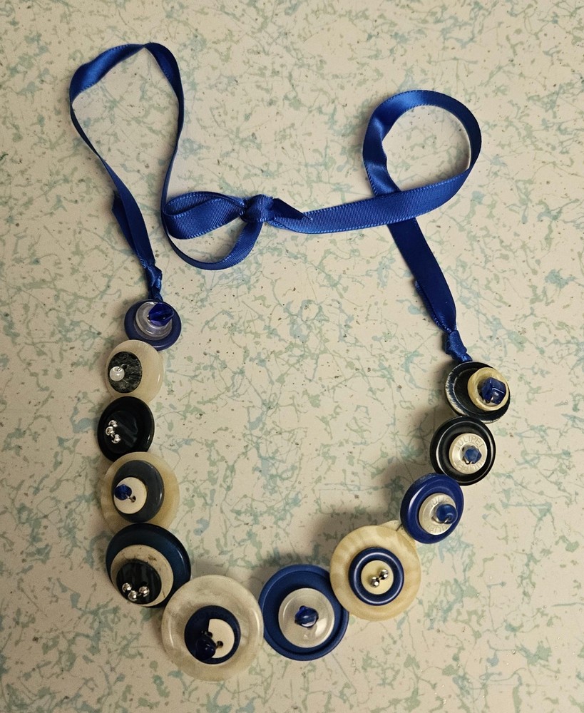 BEAUTIFUL ARTISIAN MADE VINTAGE JULIET BUTTONS w/BLUE SATIN RIBIN NECKLACE