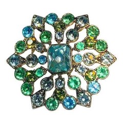 VTG Liz Claiborne Green Rhinestone Brooch Pin 2” Gold Tone Flower