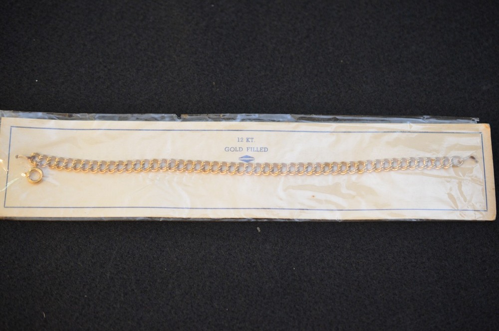 Vintage 12K Gold Filled Double Curb Link Bracelet 7in NOS on Card Unbranded