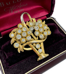 STUNNING VINTAGE BROOCH FLOWER BERRIES BASKET GIARDINETTI LITTLE GARDEN JEWELRY