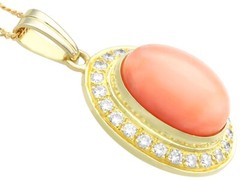 Vintage 9.27 Ct Coral and 0.80 Ct Diamond 18k Yellow Gold Pendant Circa 1960