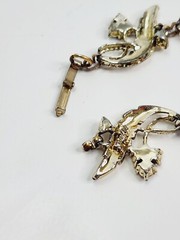 Vintage Judy Lee Signed Gold Tone Rhinestone Bracelet And Clip On Earrings Leaf
