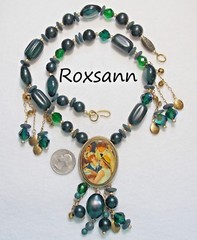 Lg Signed ROXSANN Green Bead Necklace RENOIR Boating Party w/5 Locket Dangles