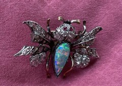 Vintage Pin Brooch Ladies Gold Bee Diamonds Rubies Opal Antique Estate