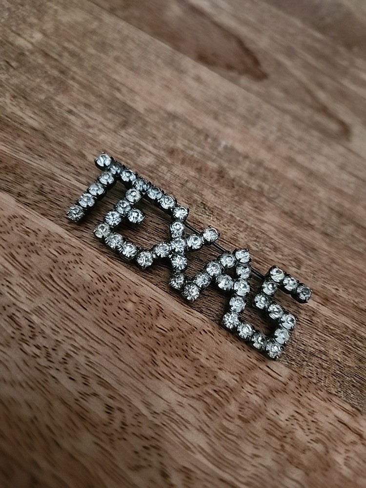 Texas Rhinestone Large Vintage Brooch Pin Womens/Mens Jewelry – 2.75 x .75 in