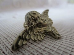 ANGEL PIN WINGED Vintage Pewter Silver Metal Cherub Beautiful Detail c. 1980s