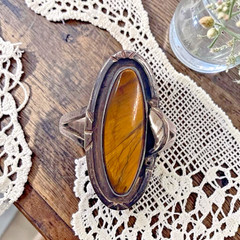Vintage Designer Tiger Eye Leaf Accent 925 Sterling Silver Frame Ring, size 7.75