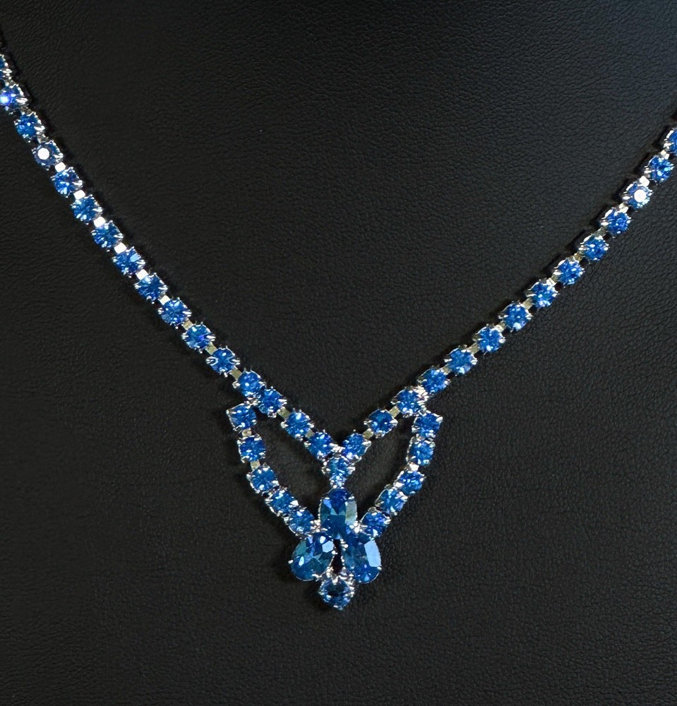 Vintage KARU Blue Rhinestone V Design Silver Tone Choker Necklace Signed 17”