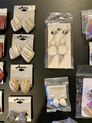VTG HUGE Lot Of 80s 90s 00s Clip Pierced Enamel Rhinestone Resin Dangle Earrings