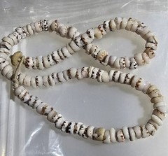 handmade 70s vintage tiger puka necklace 17.75″ 5/16″ thick approx 8-9mm shells