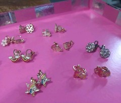 Vintage Children’s Goldtone Clip On Earrings (14 Pairs)