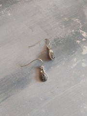 Vintage teardrop silver tone metal hematite marcasite stone flower 7/8″ long