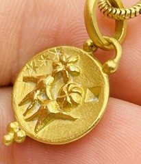 Temple St Clair 18k Yellow Gold Gemini Zodiac Medallion Pendant Necklace