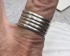 Gorgeous Band Ring Adjoined 5 Stack Sterling Silver Size 7.5 Jewelry 🤍